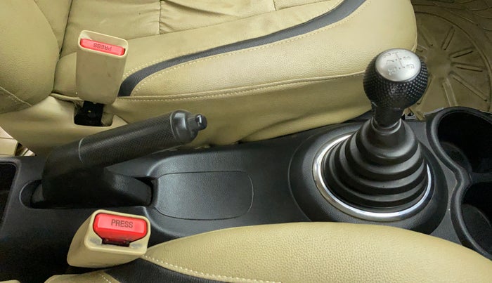 2014 Honda Brio 1.2 VX MT I VTEC, Petrol, Manual, 82,692 km, Gear Lever