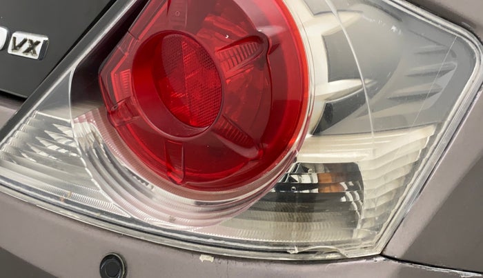 2014 Honda Brio 1.2 VX MT I VTEC, Petrol, Manual, 82,692 km, Right tail light - Minor damage