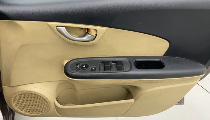 2014 Honda Brio 1.2 VX MT I VTEC, Petrol, Manual, 82,692 km, Driver Side Door Panels Control