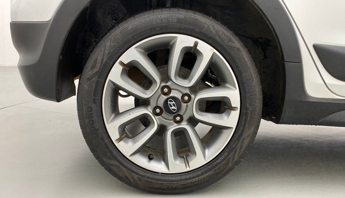 2016 Hyundai i20 Active 1.2 SX, Petrol, Manual, 92,814 km, Right Rear Wheel