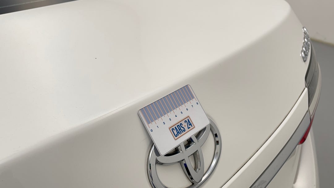 Boot / Tailgate Boot Lid Dent