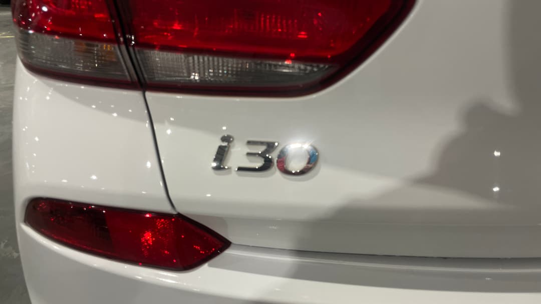 2020 Hyundai i30 Go, Automatic, 44170 km, Badge (Boot Left Side)