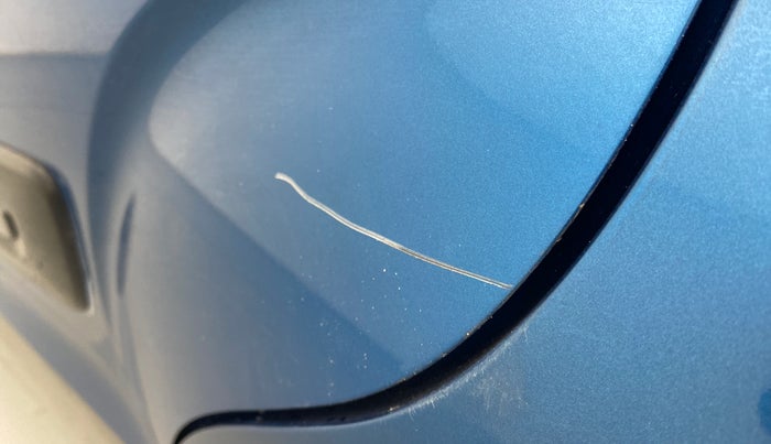 2017 Maruti IGNIS DELTA 1.2 AMT, Petrol, Automatic, 99,815 km, Rear left door - Minor scratches