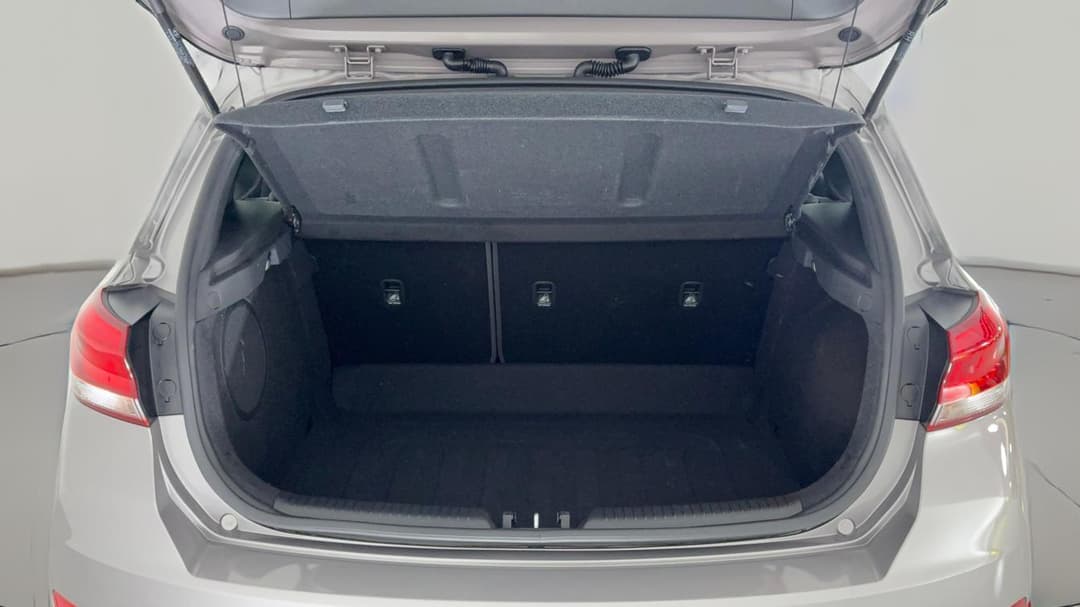 2023 Hyundai i30 Elite, Automatic, 17204 km, Boot Inside View