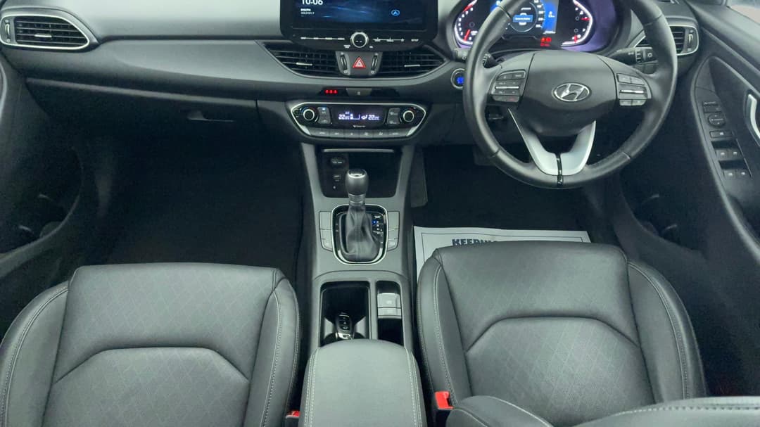 2023 Hyundai i30 Elite, Automatic, 17204 km, Center Console