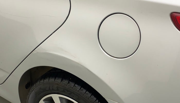 2016 Hyundai Verna FLUIDIC 4S 1.6 VTVT SX, Petrol, Manual, 50,206 km, Left quarter panel - Minor scratches