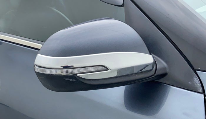 2019 KIA SELTOS GTK 1.4 PETROL, Petrol, Manual, 56,606 km, Right rear-view mirror - Indicator light has minor damage