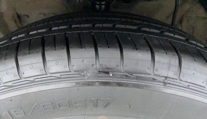 2019 KIA SELTOS GTK 1.4 PETROL, Petrol, Manual, 56,606 km, Left Front Tyre Tread