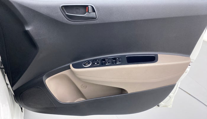 2016 Hyundai Grand i10 MAGNA 1.2 VTVT, Petrol, Manual, 56,309 km, Driver Side Door Panels Control