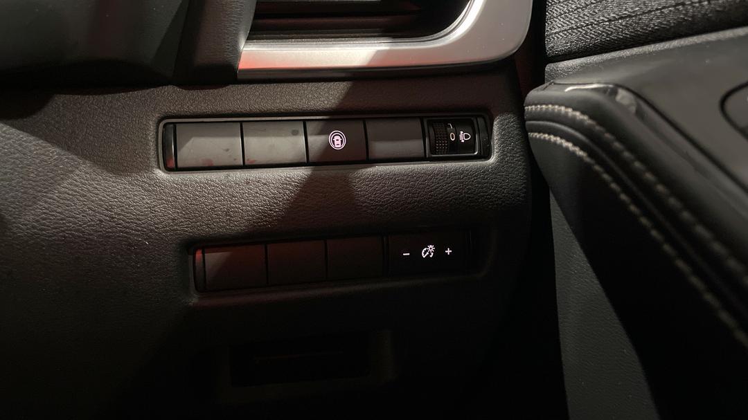 2024 Nissan X-trail St (4WD), Automatic, 39682 km, Utility Switches/Buttons