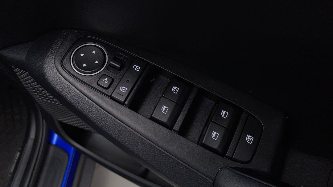 2021 Kia Seltos Sport+ (fwd), Automatic, 16994 km, Drivers Side Door Panel Controls