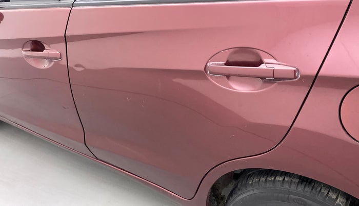 2016 Honda Amaze 1.5L I-DTEC SX, Diesel, Manual, 90,482 km, Rear left door - Slightly dented