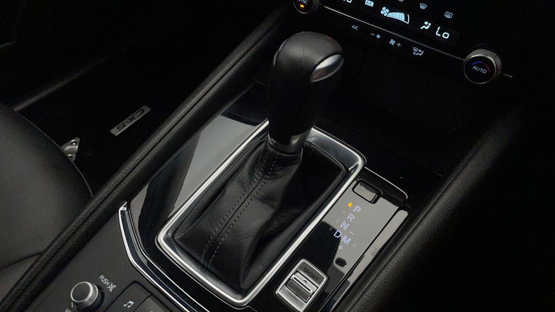 2020 Mazda CX-5 Touring (4x4), Automatic, 47447 km, Gear Lever 