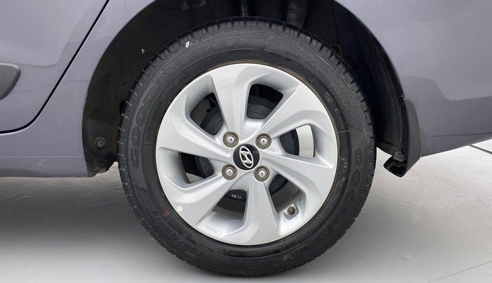 2018 Hyundai Xcent SX 1.2, Petrol, Manual, 10,386 km, Left Rear Wheel