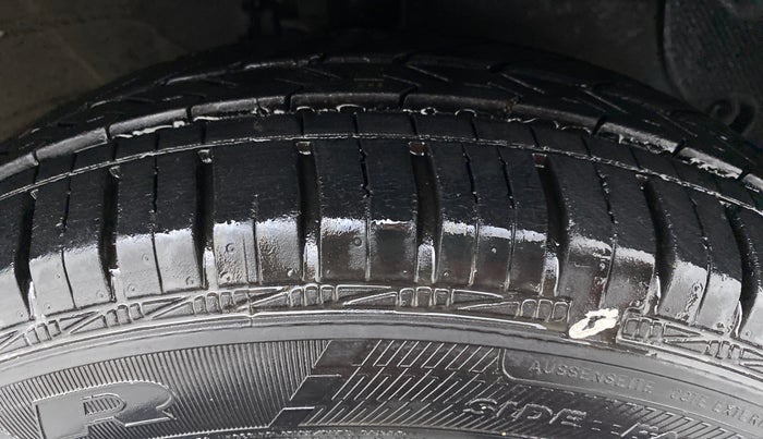 2018 Hyundai Xcent SX 1.2, Petrol, Manual, 10,386 km, Right Front Tyre Tread