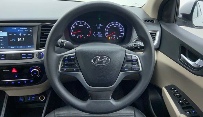 2018 Hyundai Verna 1.6 SX VTVT, Petrol, Manual, 49,459 km, Steering Wheel Close Up