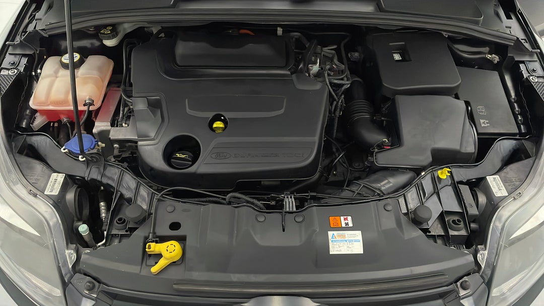 Open Bonnet (Engine)