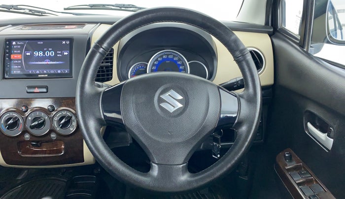 2017 Maruti Wagon R 1.0 VXI AMT, Petrol, Automatic, 53,171 km, Steering Wheel Close Up