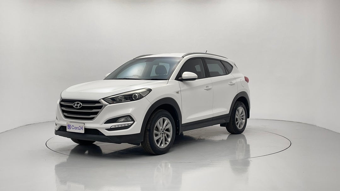 2017 Hyundai Tucson Active (fwd), Automatic, 165836 km, Left Front Diagonal (45- Degree) View