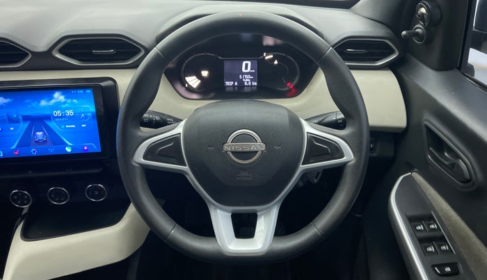 2022 Nissan MAGNITE XE, Petrol, Manual, 52,007 km, Steering Wheel Close Up