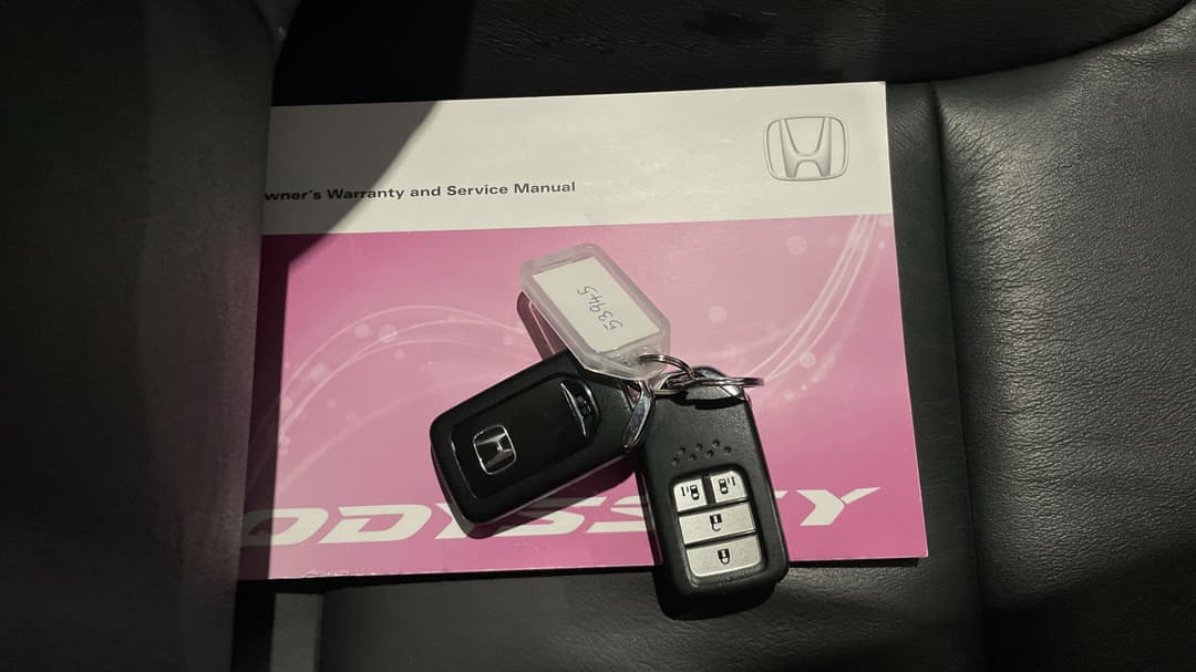2018 Honda Odyssey Vti-l, Automatic, 97384 km, Key Close-up