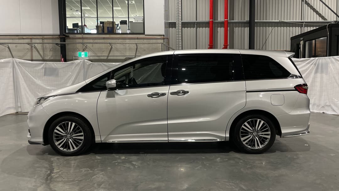 2018 Honda Odyssey Vti-l, Automatic, 97384 km, Left Side View