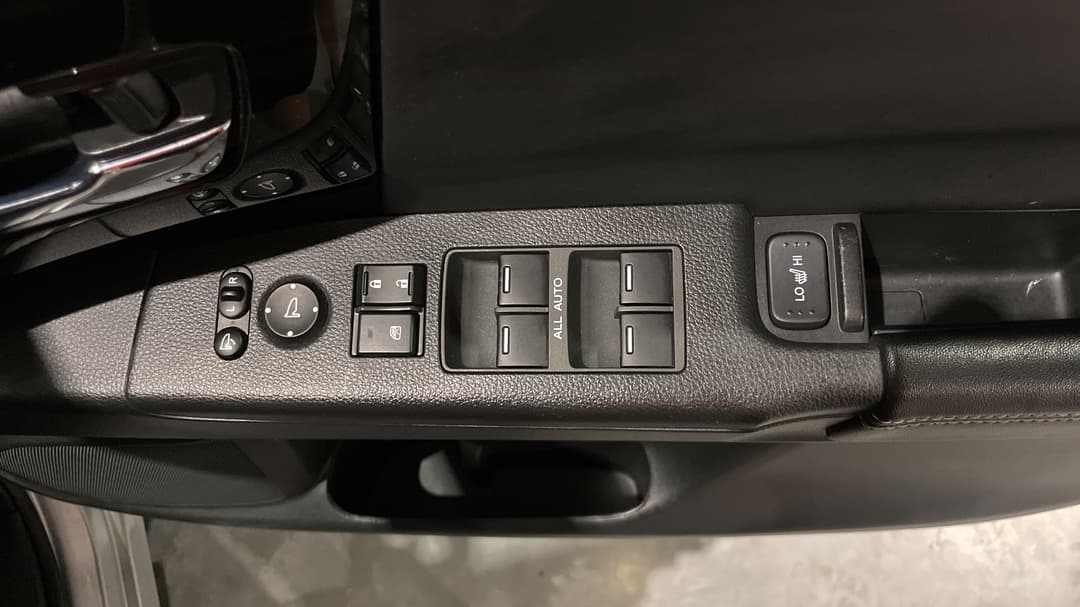 2018 Honda Odyssey Vti-l, Automatic, 97384 km, Drivers Side Door Panel Controls