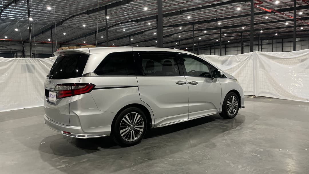 2018 Honda Odyssey Vti-l, Automatic, 97384 km, Right Back Diagonal (45- Degree) View