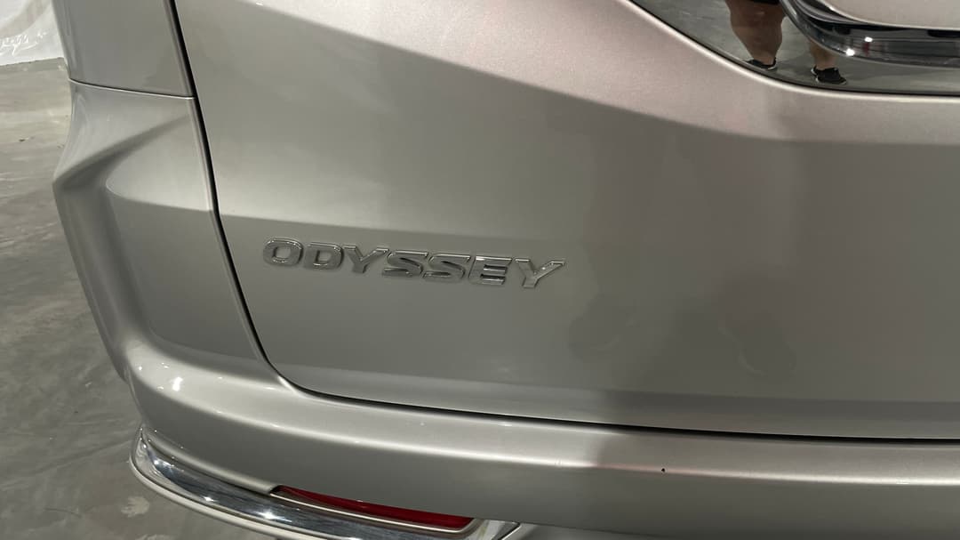 2018 Honda Odyssey Vti-l, Automatic, 97384 km, Badge (Boot Left Side)