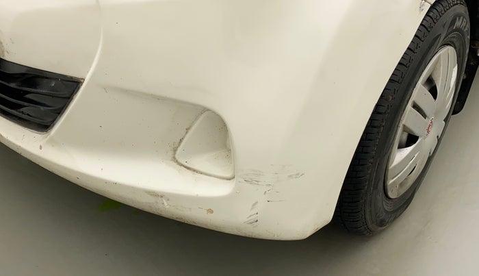 2013 Hyundai Eon ERA +, Petrol, Manual, 30,267 km, Front bumper - Minor scratches