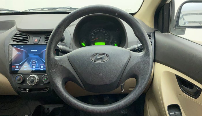 2013 Hyundai Eon ERA +, Petrol, Manual, 30,267 km, Steering Wheel Close Up