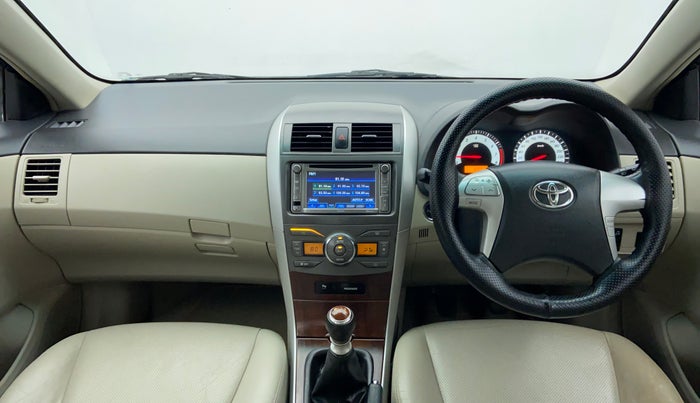 2013 Toyota Corolla Altis G, Petrol, Manual, 71,486 km, Dashboard View