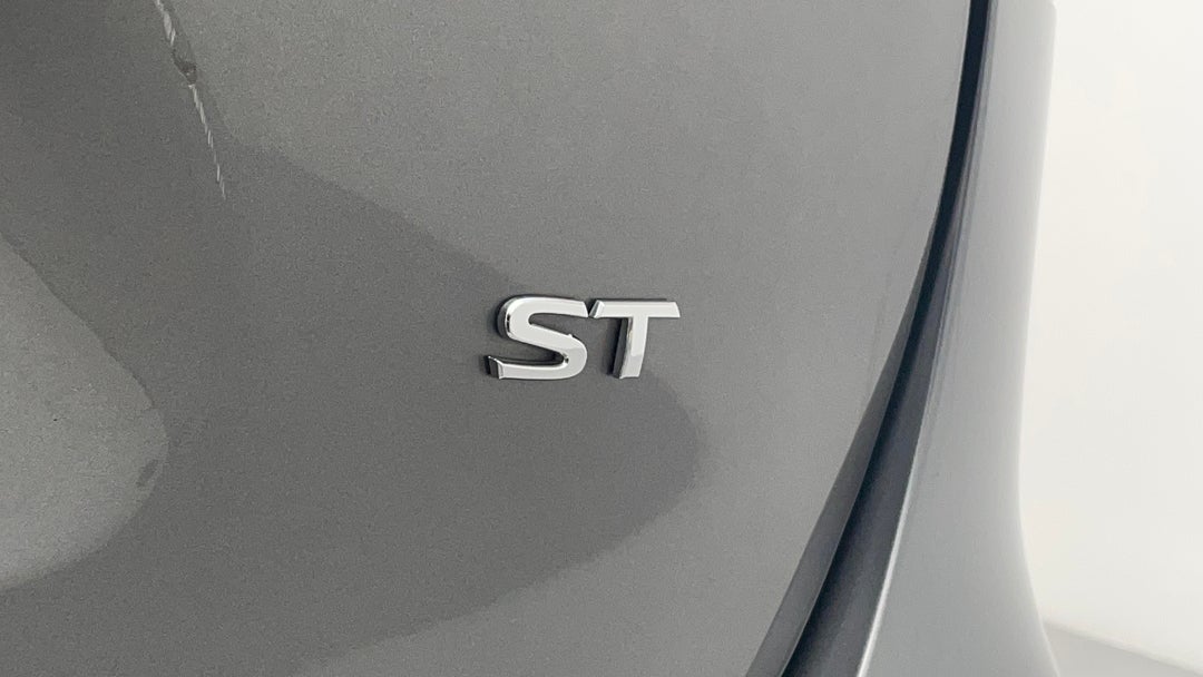 Badge (Boot Right Side)