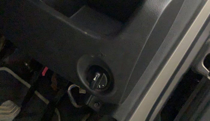 2018 Datsun Redi Go A, Petrol, Manual, 58,597 km, Dashboard - Headlight height adjustment not working