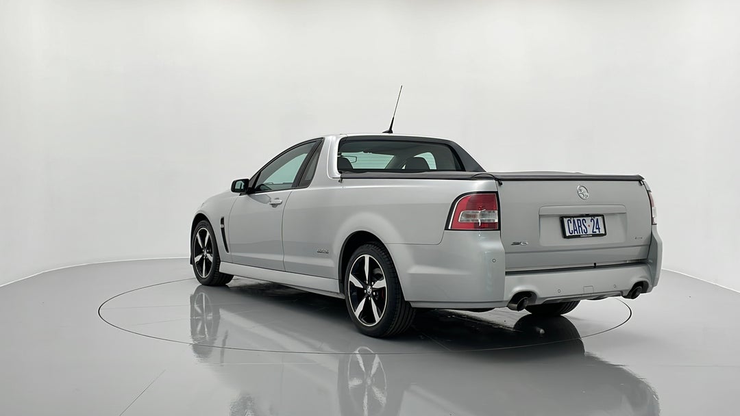 Left Back Diagonal (45- Degree) View