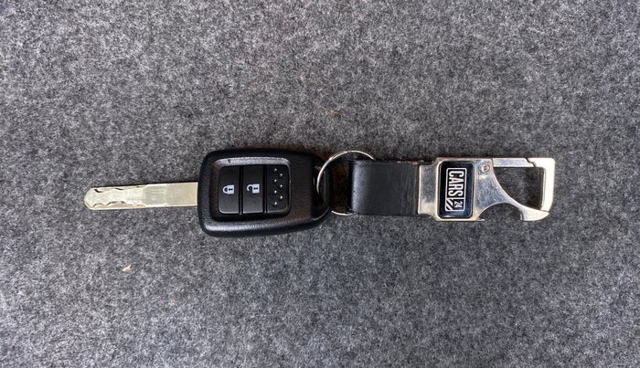 2018 Honda Amaze 1.2 SMT I VTEC, Petrol, Manual, 12,892 km, Key Close Up