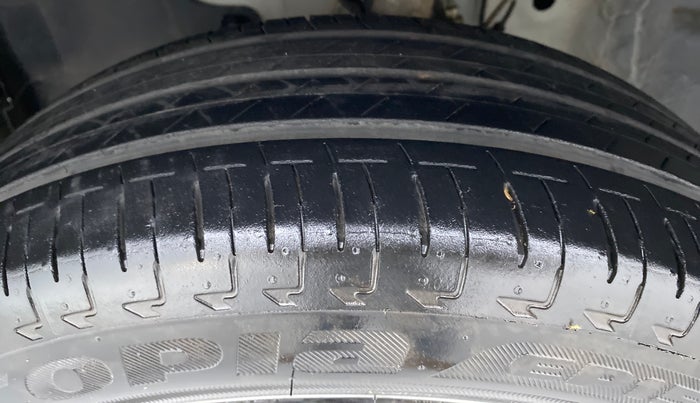 2018 Honda Amaze 1.2 SMT I VTEC, Petrol, Manual, 12,892 km, Left Front Tyre Tread