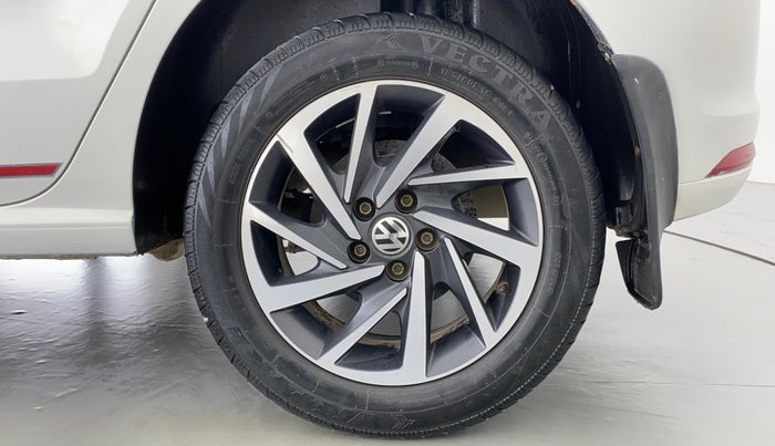 2017 Volkswagen Polo COMFORTLINE 1.2L PETROL, Petrol, Manual, 33,733 km, Left Rear Wheel