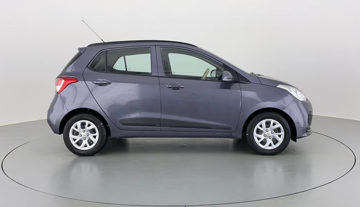 2017 Hyundai Grand i10 Sportz(O) 1.2 MT, Petrol, Manual, 38,751 km, Right Side View