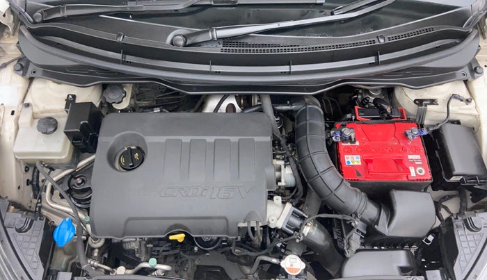 2013 Hyundai i20 MAGNA 1.4 CRDI, Diesel, Manual, 72,869 km, Engine Bonet View