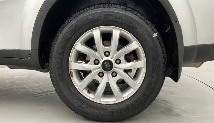 2020 Mahindra XUV500 W9 AT, Diesel, Automatic, 34,665 km, Left Rear Wheel