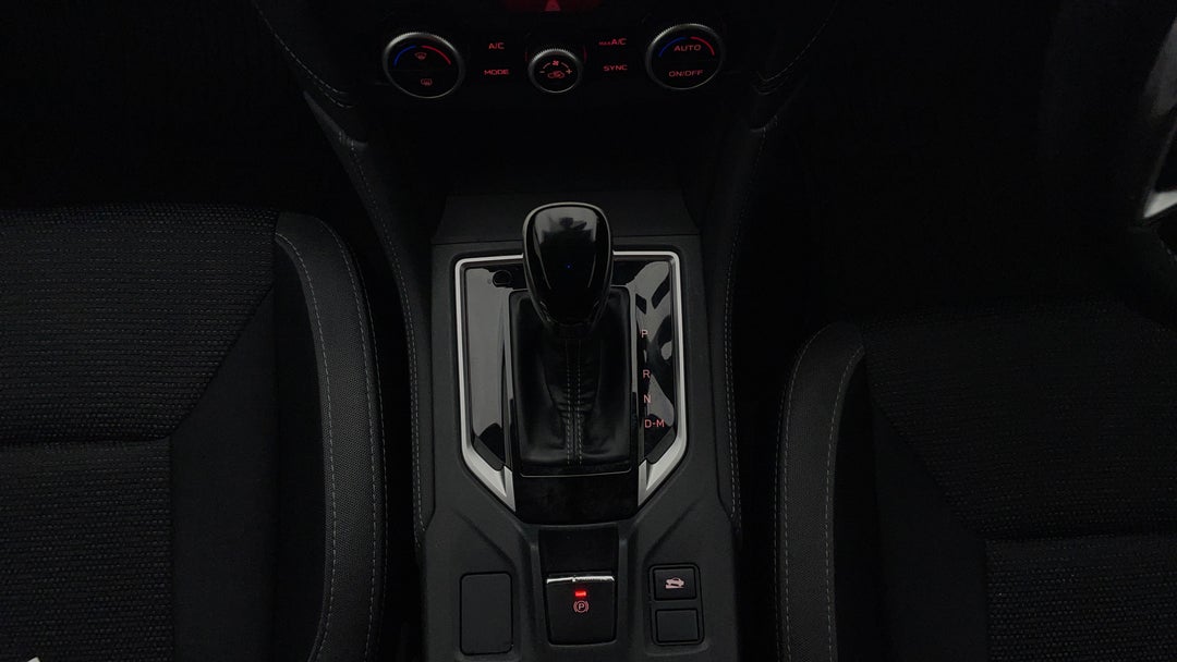 2017 Subaru Impreza 2.0i-l (awd), Automatic, 101934 km, Gear Lever 