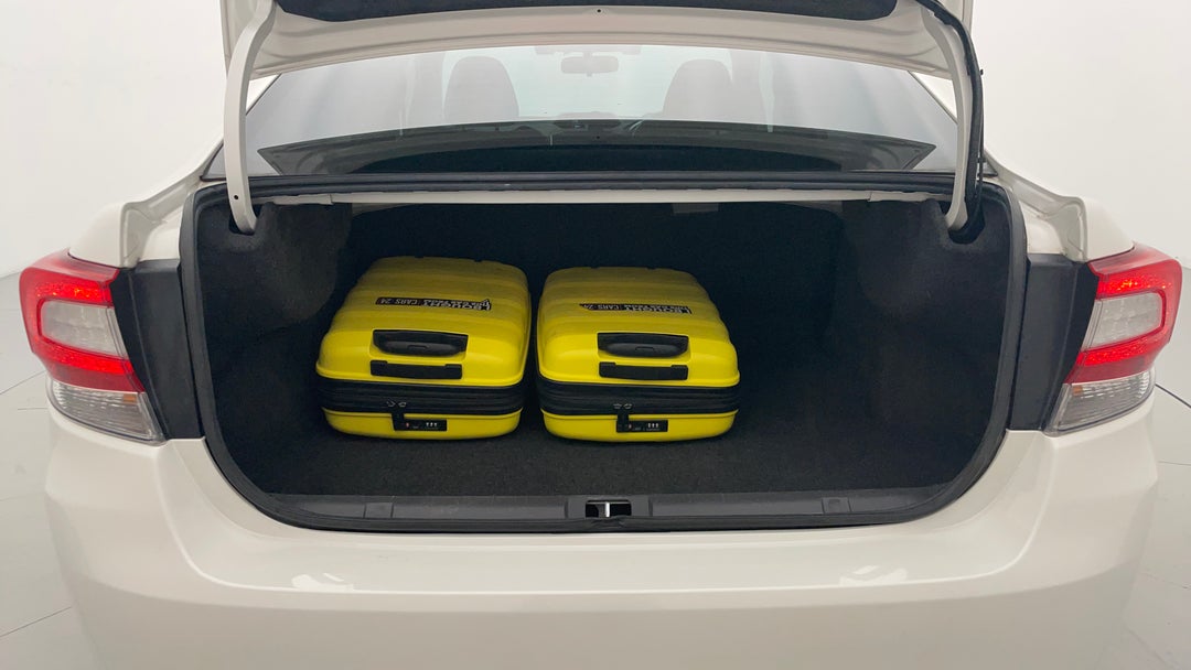 2017 Subaru Impreza 2.0i-l (awd), Automatic, 101934 km, Boot Inside View with Luggage