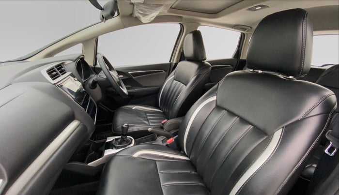 2017 Honda WR-V 1.2 i-VTEC VX MT, Petrol, Manual, 44,150 km, Right Side Front Door Cabin View
