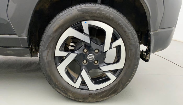 2021 Nissan MAGNITE XV MT PETROL, Petrol, Manual, 13,650 km, Left Rear Wheel