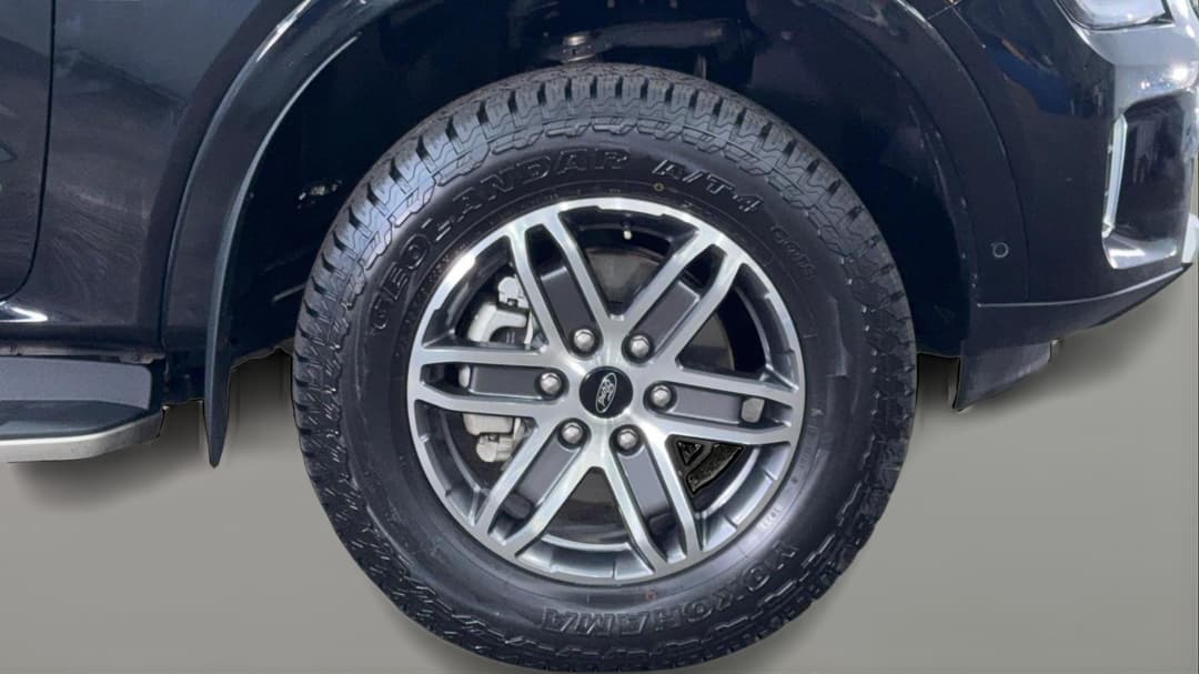 2024 Ford Everest Platinum (4WD), Automatic, 47732 km, Right Front Wheel