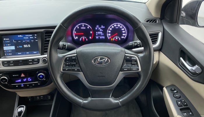 2018 Hyundai Verna 1.6 CRDI SX + AT, Diesel, Automatic, 69,410 km, Steering Wheel Close Up