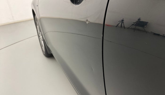 2018 Hyundai Verna 1.6 CRDI SX + AT, Diesel, Automatic, 69,410 km, Front passenger door - Slightly dented