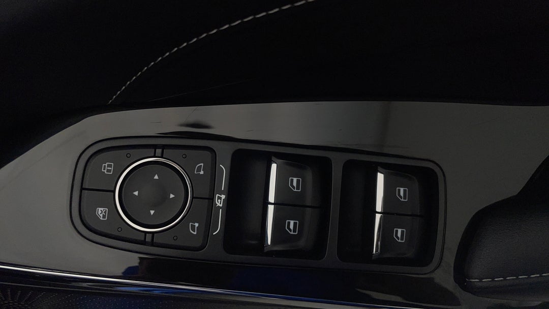 Drivers Side Door Panel Controls