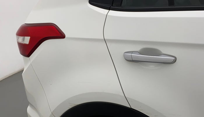 2017 Hyundai Creta SX PLUS AT 1.6 DIESEL, Diesel, Automatic, 88,545 km, Right quarter panel - Minor scratches